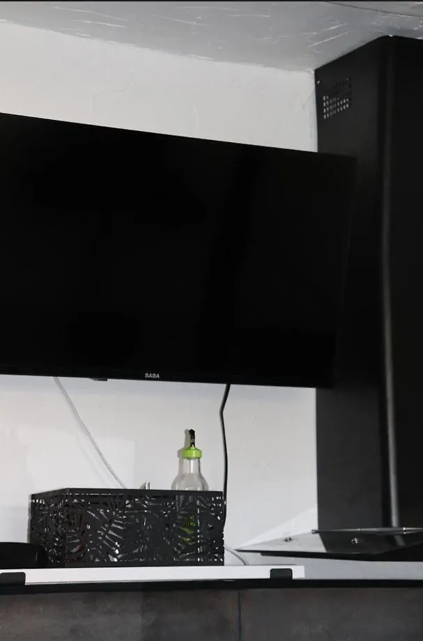 Lägenhet Agreable Studio Avec Sa Terrasse Exterieure Entierement Amenage A 5 Min De La Mer Cannes