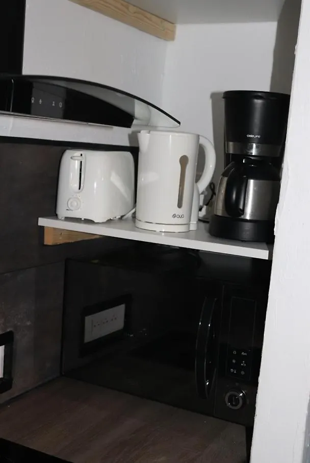 Agreable Studio Avec Sa Terrasse Exterieure Entierement Amenage A 5 Min De La Mer Cannes 0*,  Frankrike